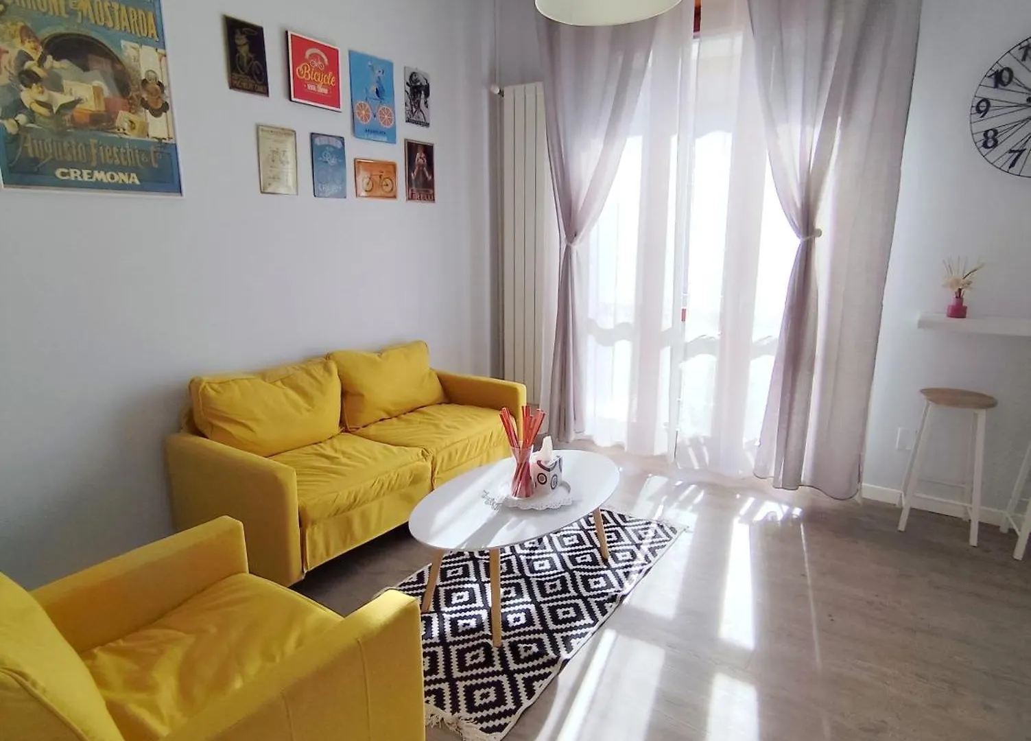 La Bicicletta Rooms كريمونا 0*,